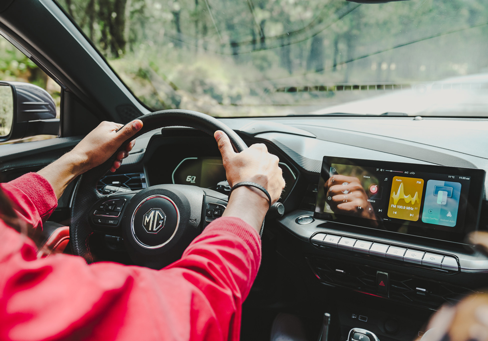 Card image mg_lifestyle-35.jpg gt