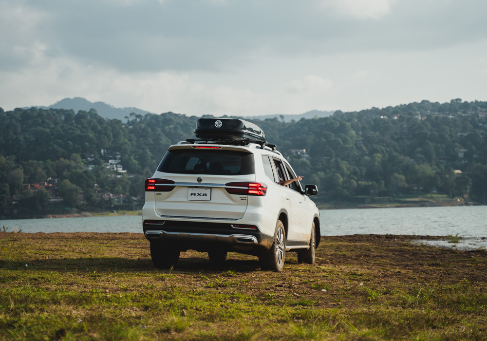 Card image mg_lifestyle-303.jpg rx8