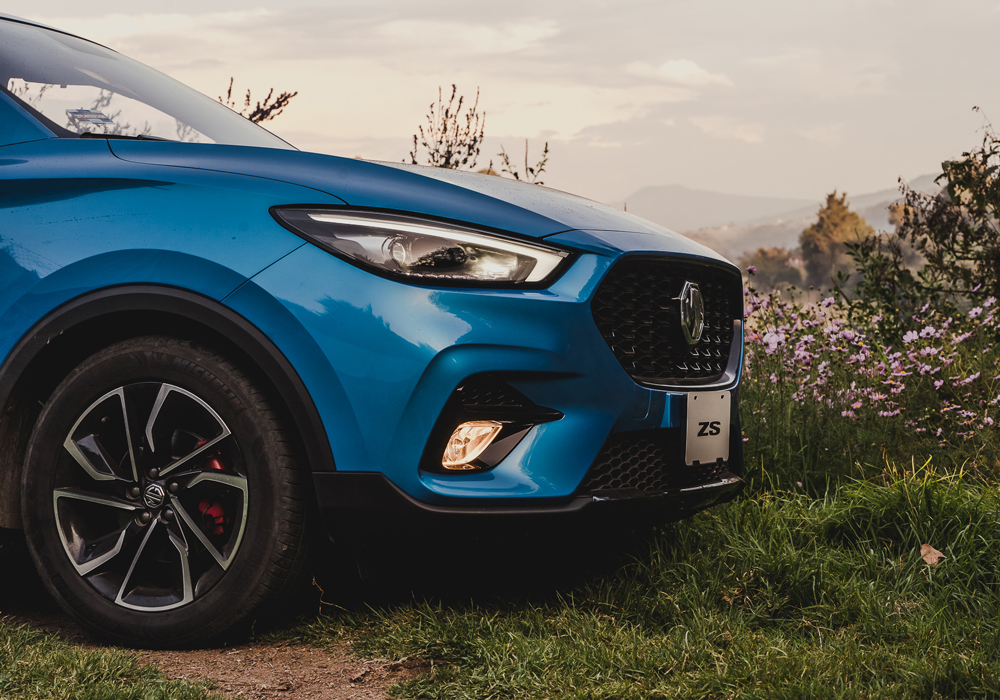 Card image mg_lifestyle-222.jpg zs