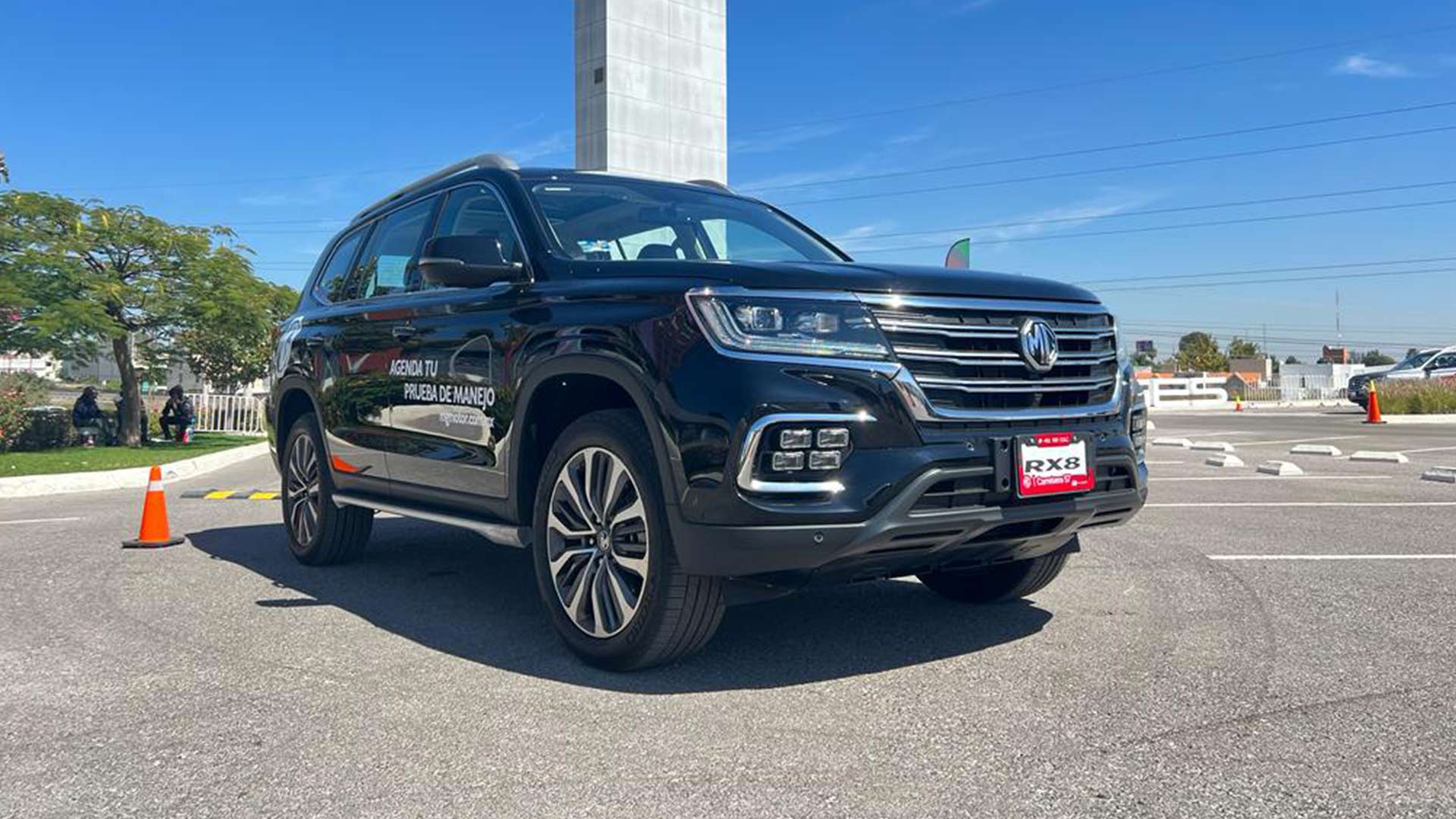 MG road show galería 18